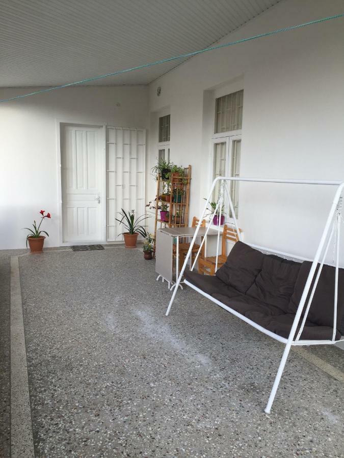 Ferienwohnung Host N1 Kutaissi Exterior foto
